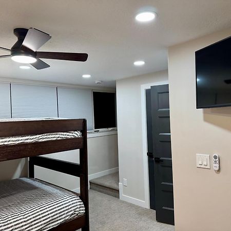 Family Friendly Condo - 파크 시티 외부 사진